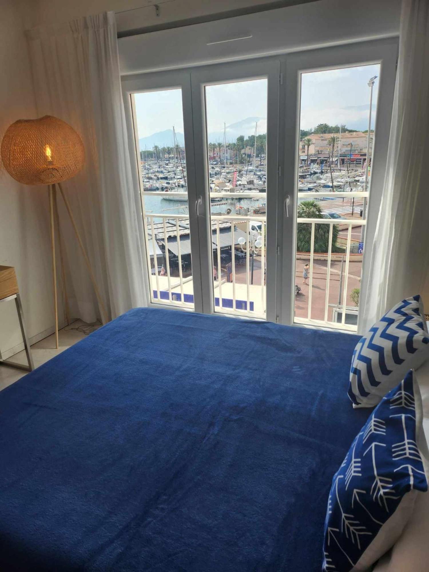 Bleu Mer Duplex & Suites Saint-Cyprien  Exterior photo